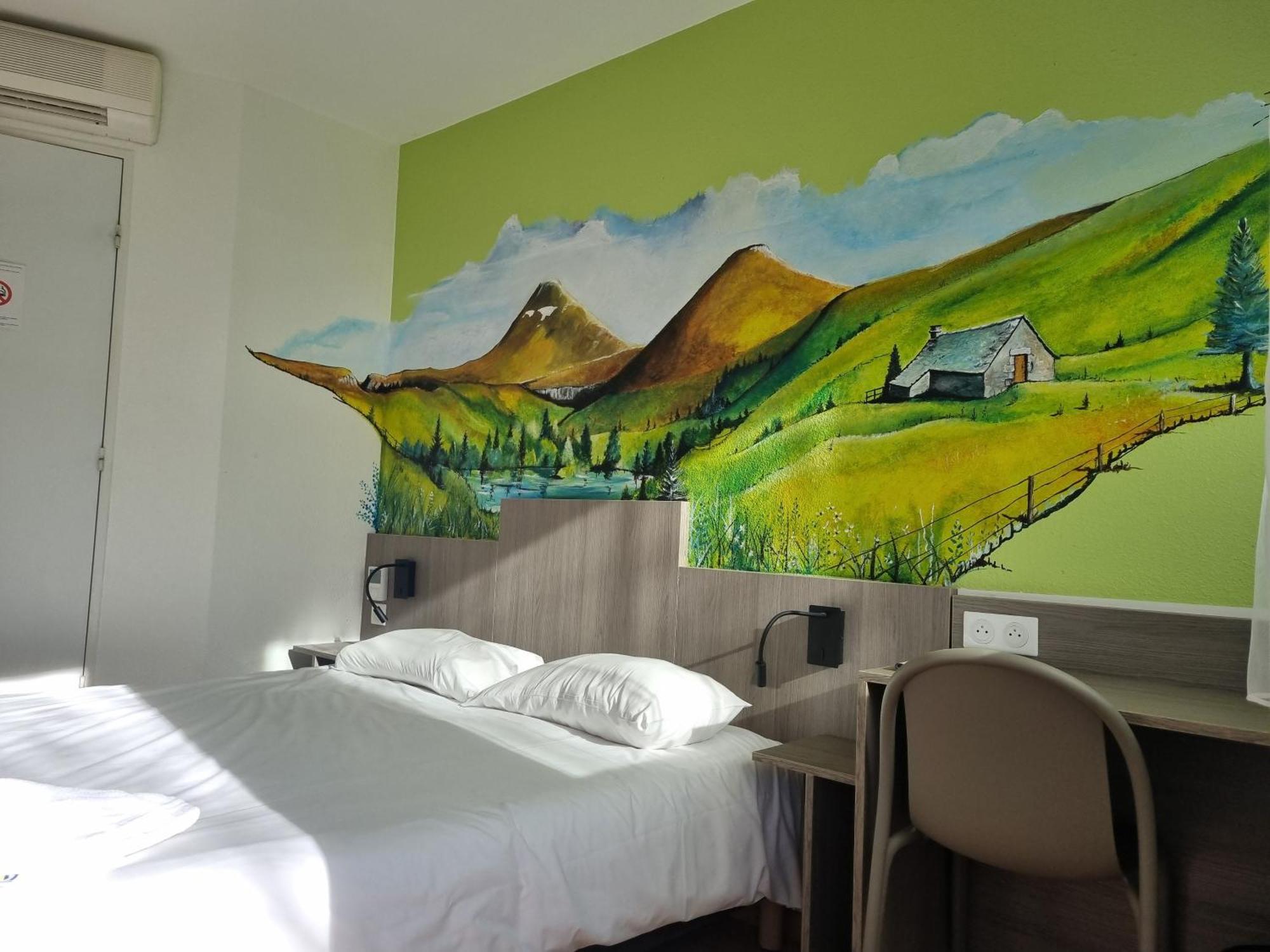 The Originals Access, Hotel Le Lutea Riom-ès-Montagne Kültér fotó